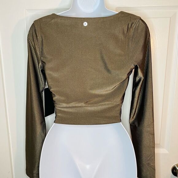 90 Degree By Reflex Rib Twist Cropped Top Long Sleeve Night Sage Green M - Picture 3 of 10